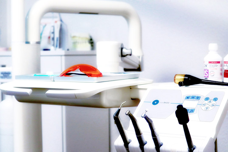 歯科口腔外科画像